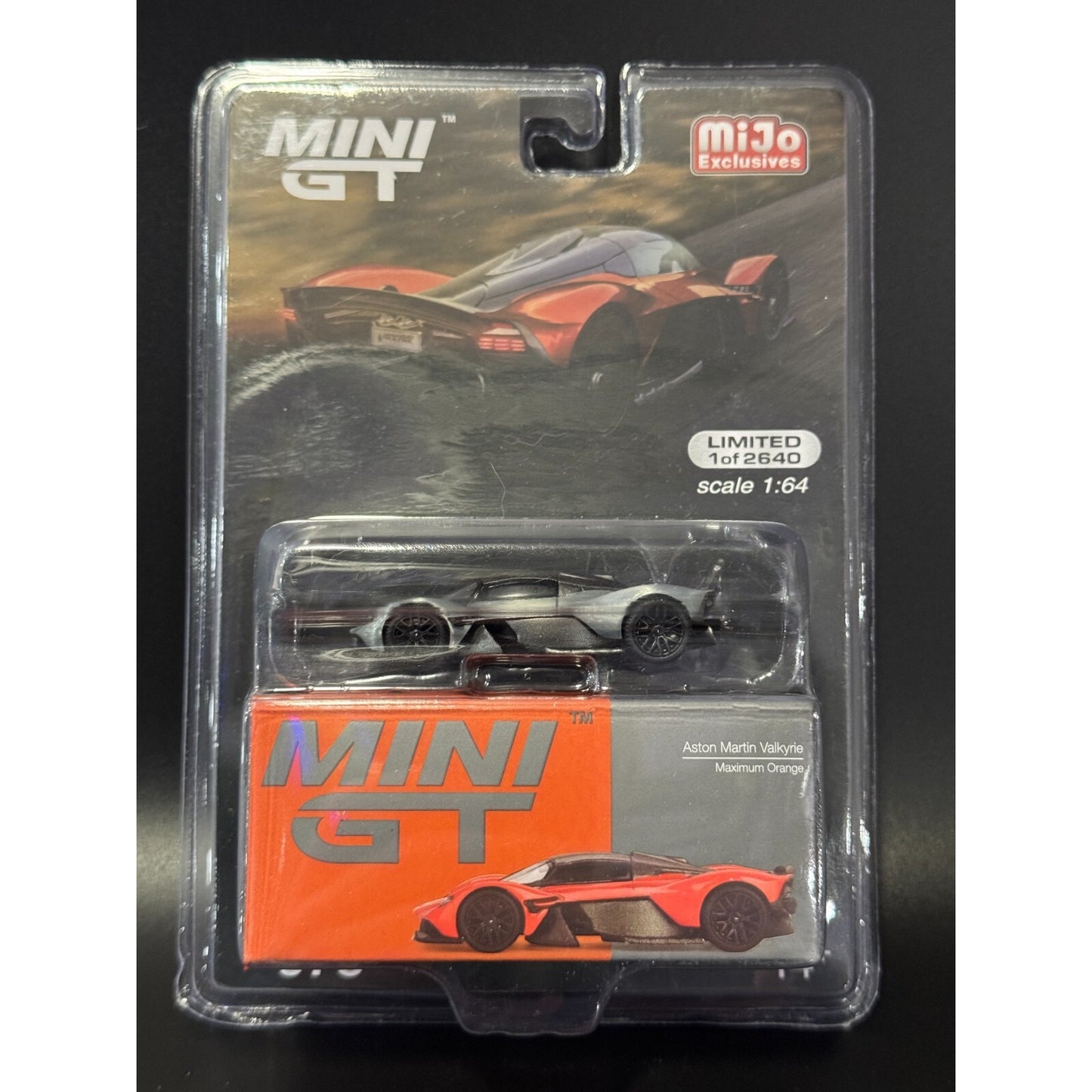 Mini GT Aston Martin Valkyrie Maximum Orange MGT00678 1/64 CHASE